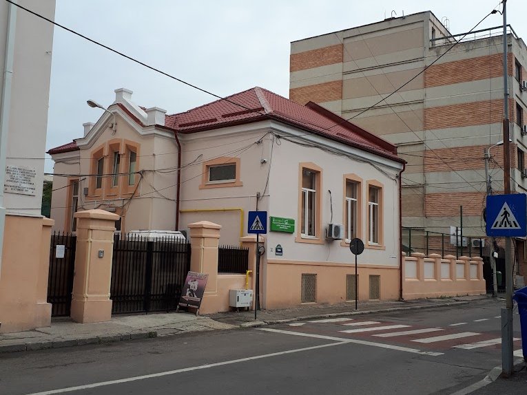 Liceul Teoretic Bulgar Hristo Botev